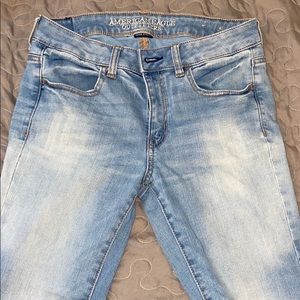 American Eagle Light Wash Skinny Jeggings